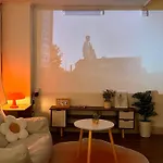 Minimal Apartment In Central D1 - Vibes Home